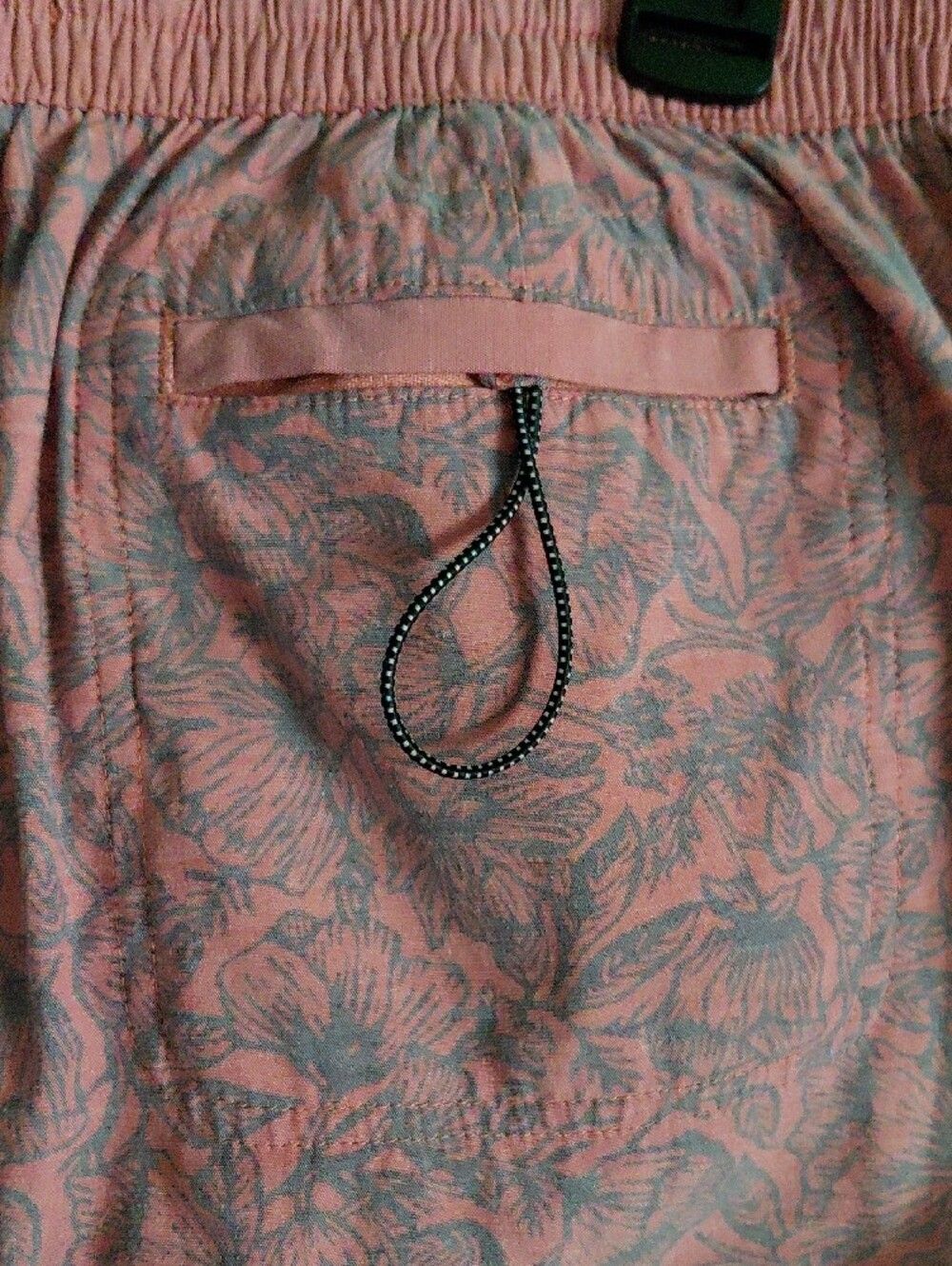 United By Blue Backcountry Womens Floral Pink Drawstring Athletic Board Shorts M - Picture 10 of 15